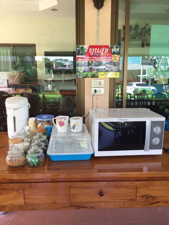 Poon Suk Hotel Kabin Buri Extérieur photo